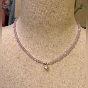 Handcrafted Elegant Pink Beaded Necklace with Pearl Pendant
NEW